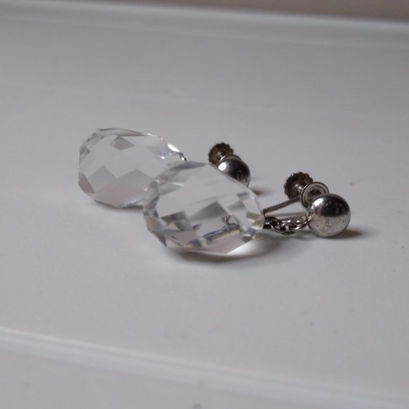 Vintage Clear Glass Bead Screw On Earrings - Picture 2 of 13